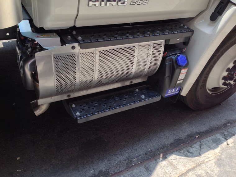 Combined DPF, SCR, and DEF emissions module