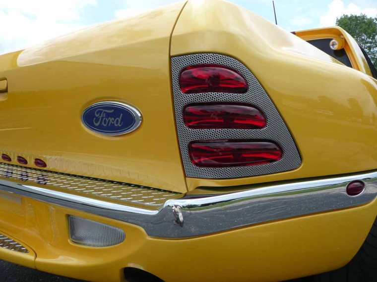 Rear light and Ford badge detail on the 1994 Ford Power Stroke Concept Truck