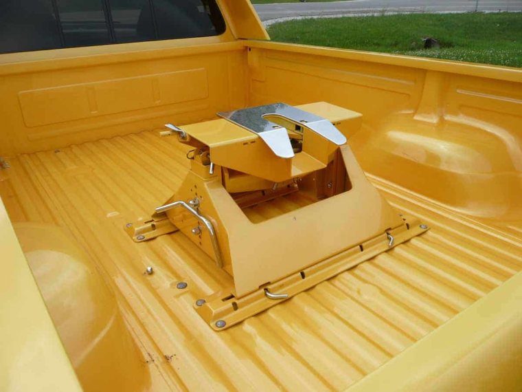 Bed view of the 1994 Ford Power Stroke Concept Truck showing the fifth-wheel towing setup